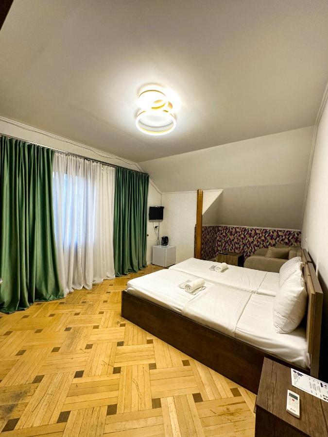 Metekhi View Hotel Tbilisi Eksteriør billede